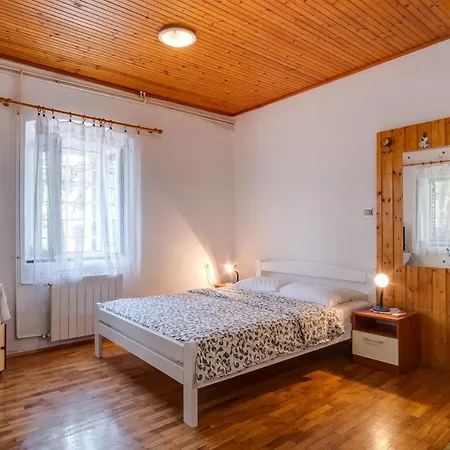 With A Parking Space * Mali Lošinj